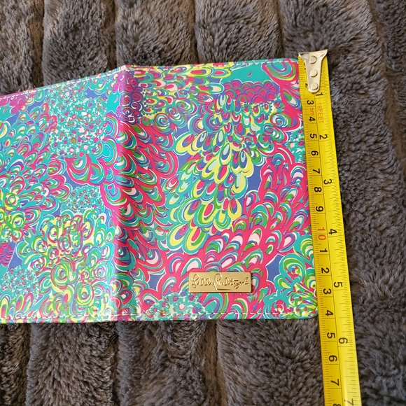 Lilly Pulitzer Colorful Peacock Passport Holder - Picture 4 of 5